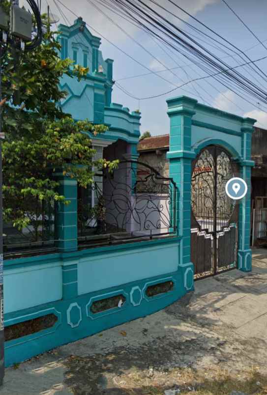 dijual rumah jalan raya bandeng