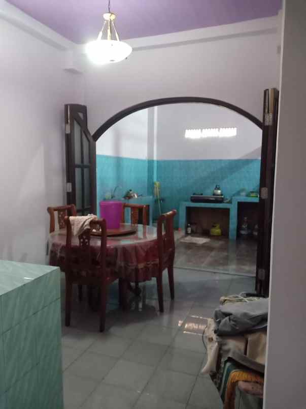 dijual rumah jalan raya bandeng