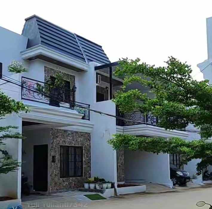 dijual rumah jalan raya harjamukti