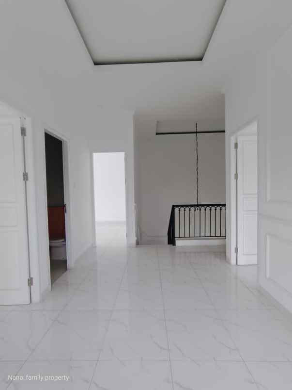 dijual rumah jalan raya joglo jakarta