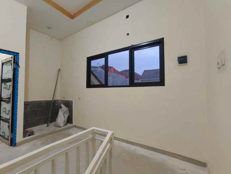 dijual rumah jambangan