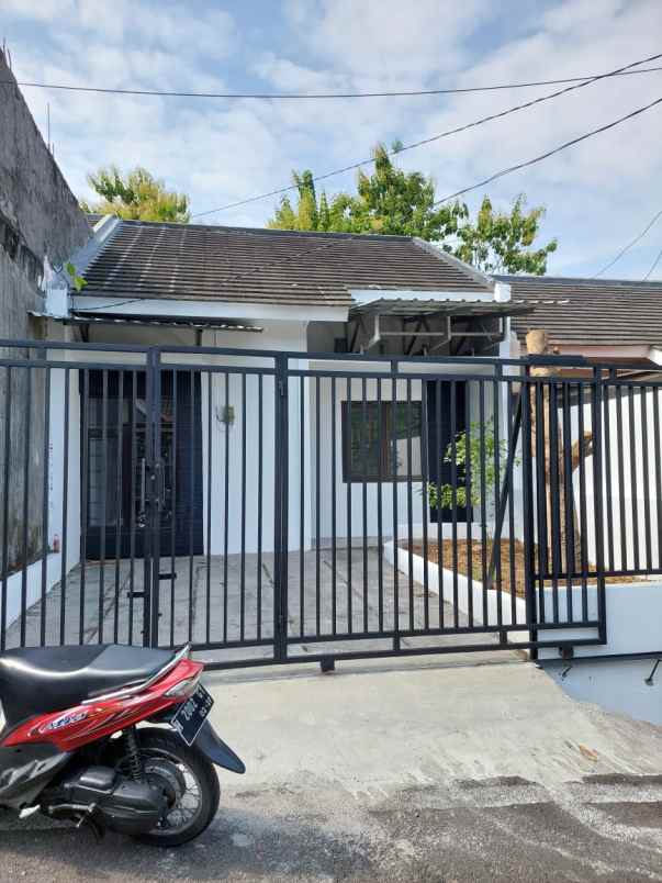 dijual rumah jangli