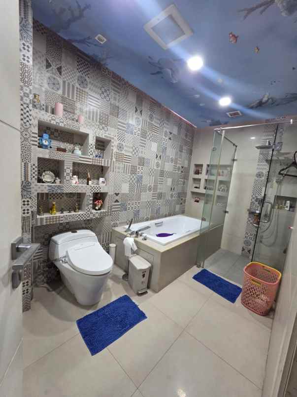 dijual rumah janur elok kelapa gading