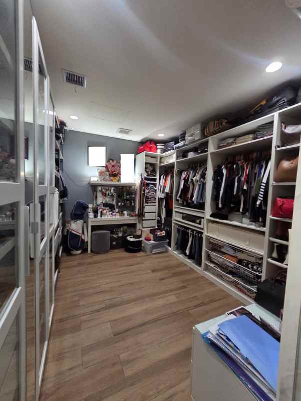 dijual rumah janur elok kelapa gading