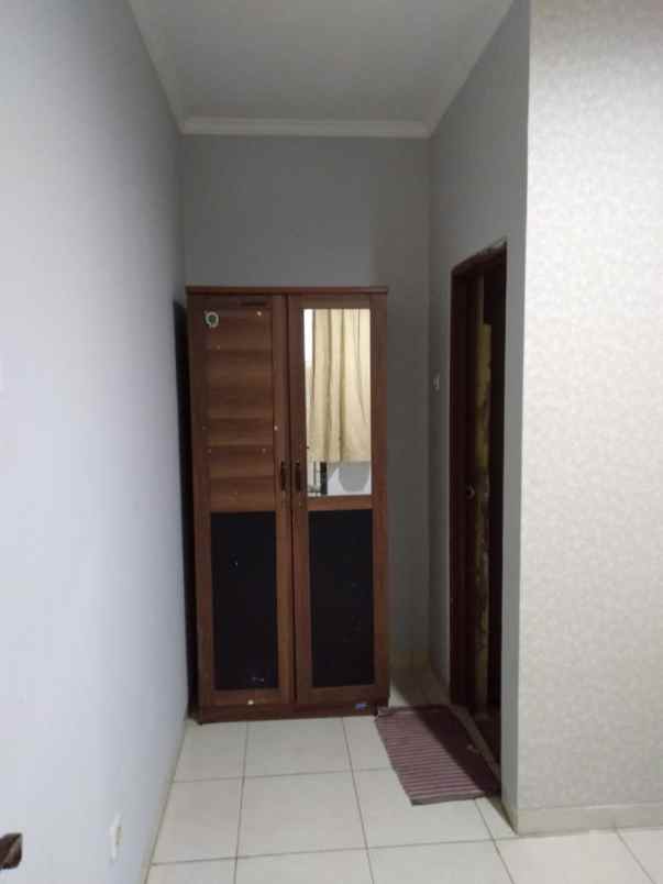 dijual rumah janur kuning residence