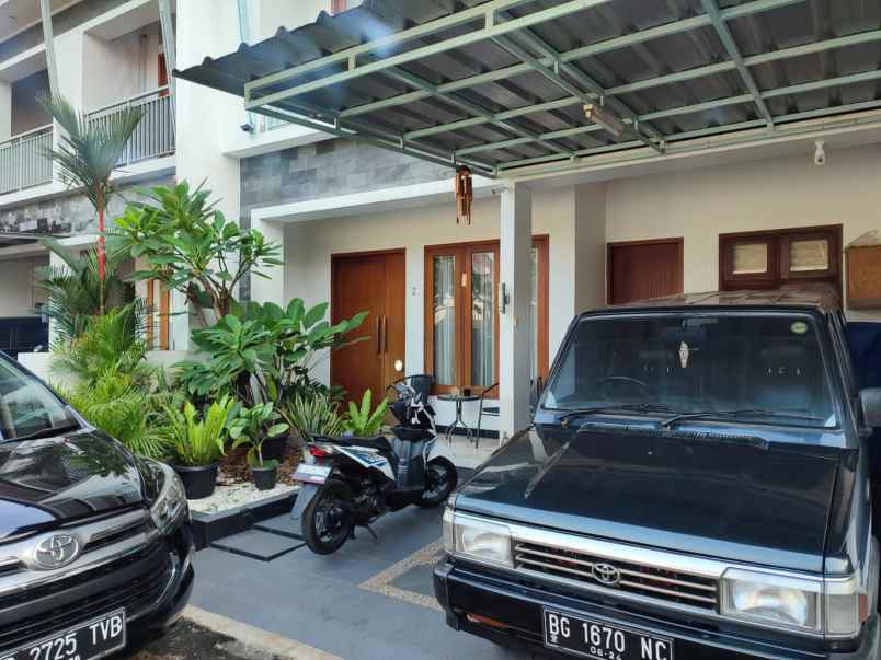 dijual rumah jati bening pondok gede bekasi