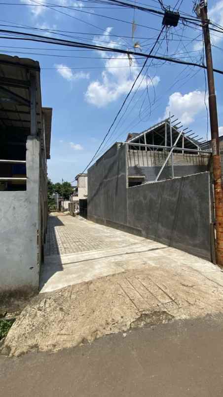 dijual rumah jatibening
