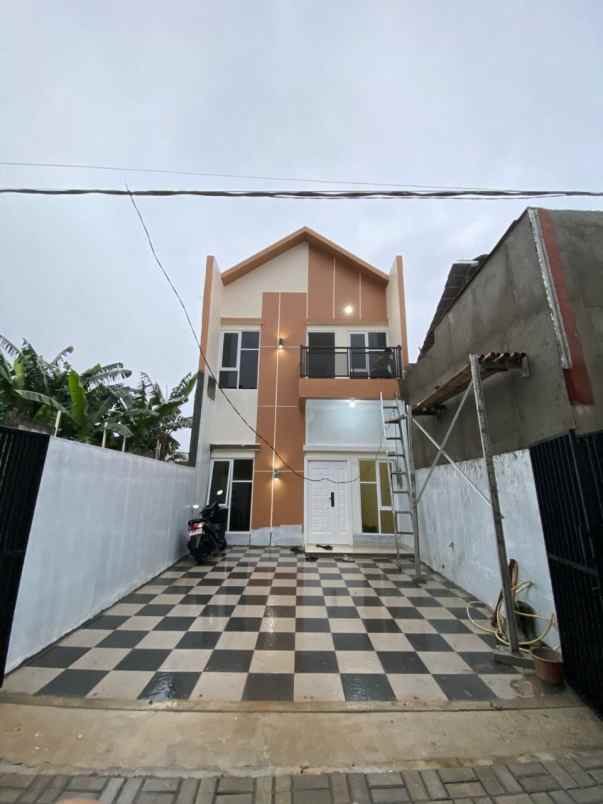 dijual rumah jatibening