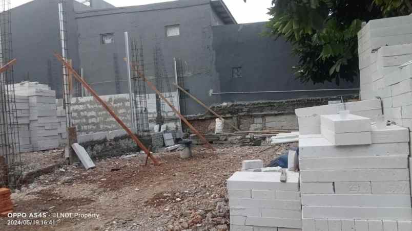 dijual rumah jatiwaringin