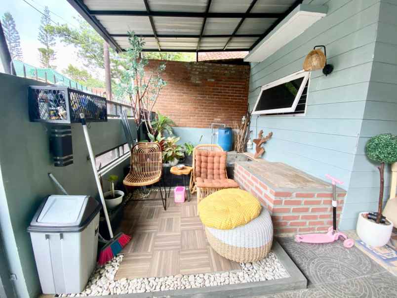 dijual rumah jl banjarsari antapani bandung