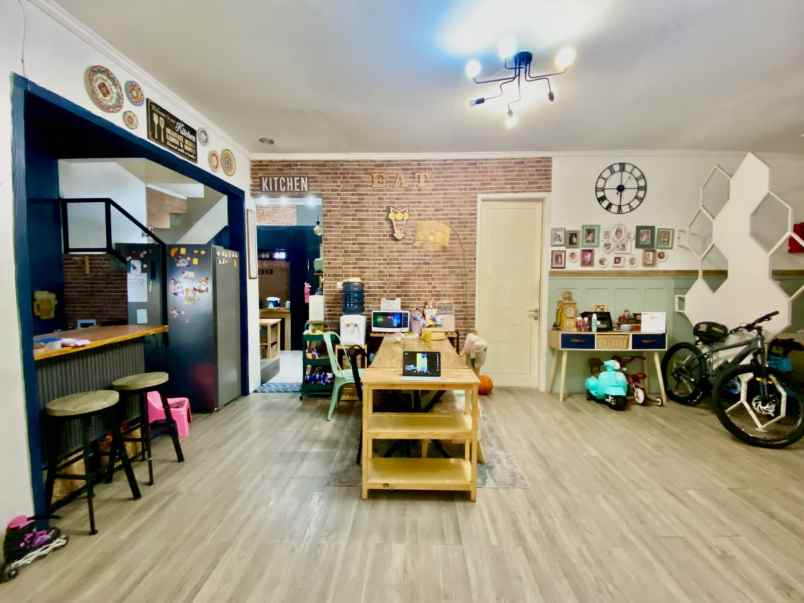 dijual rumah jl banjarsari antapani bandung