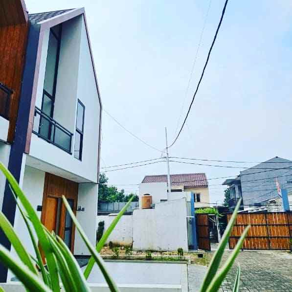 dijual rumah jl bulak wangi