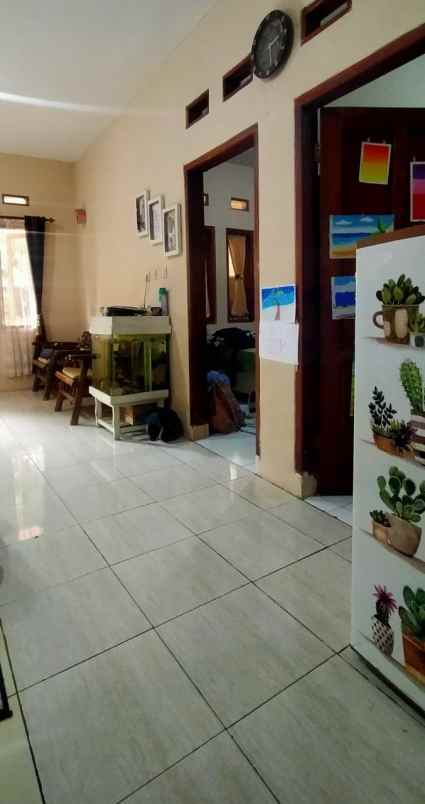 dijual rumah jl cipageran cimahi