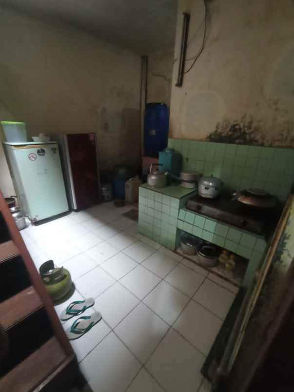 dijual rumah jl depok antapani bandung