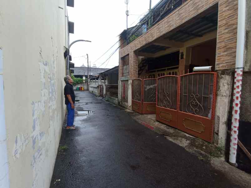 dijual rumah jl depok antapani bandung