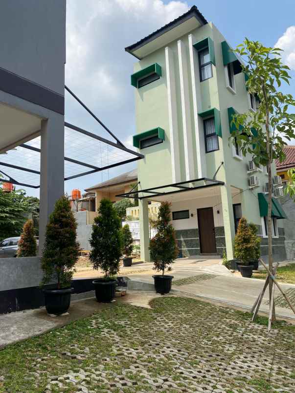 dijual rumah jl jati padang pasar