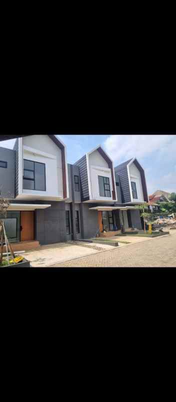 dijual rumah jl jatisari