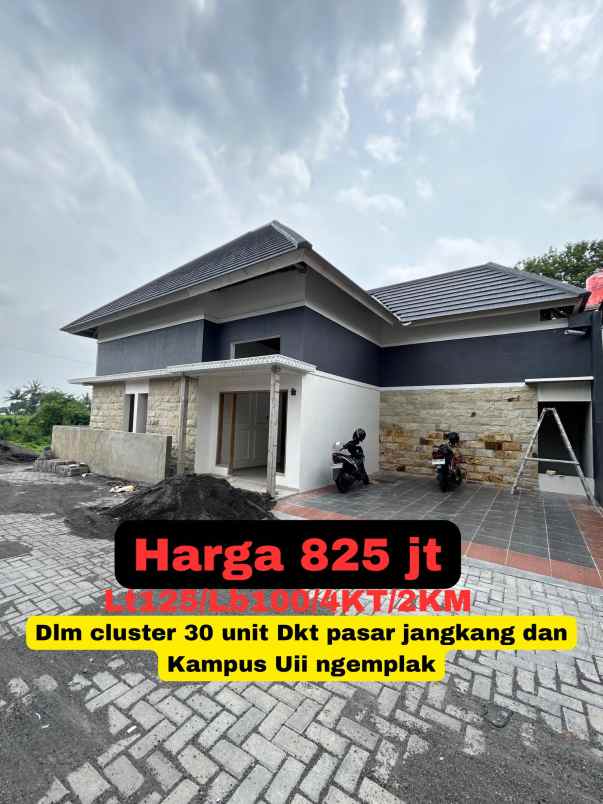 dijual rumah jl kaliurang km 13 sleman