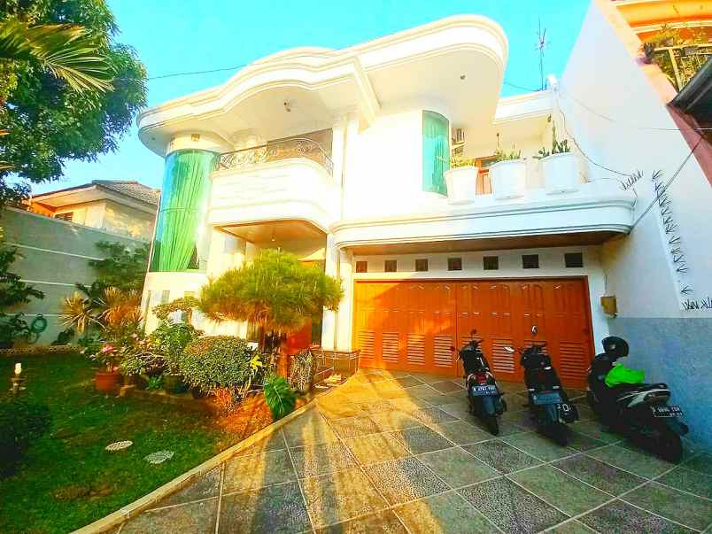 dijual rumah jl kelapa kopyor raya