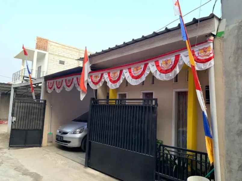 dijual rumah jl lembah teratai