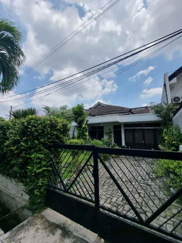 dijual rumah jl panjang jiwo permai