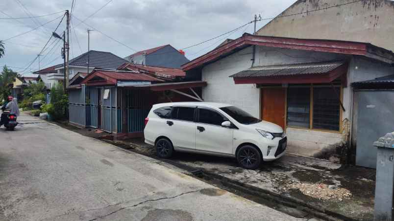 dijual rumah jl rajawali sakti