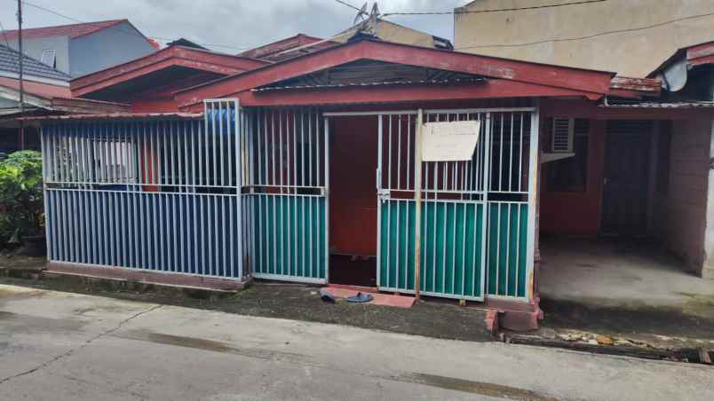 dijual rumah jl rajawali sakti
