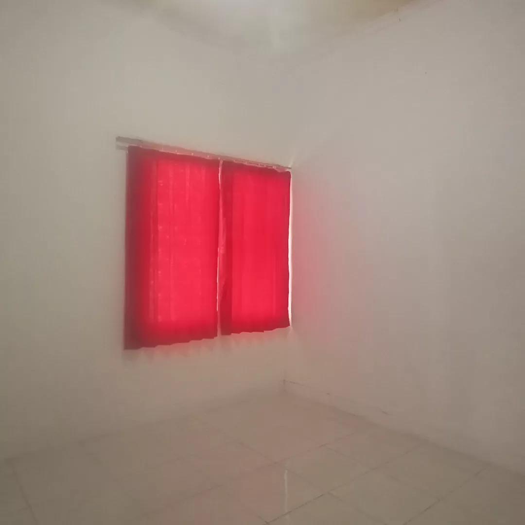 dijual rumah jl raya pahlawan cinangka