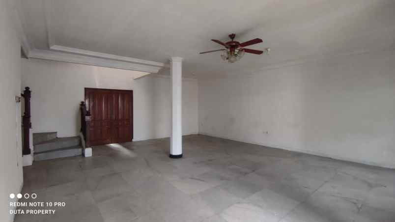 dijual rumah jl soekarno hatta