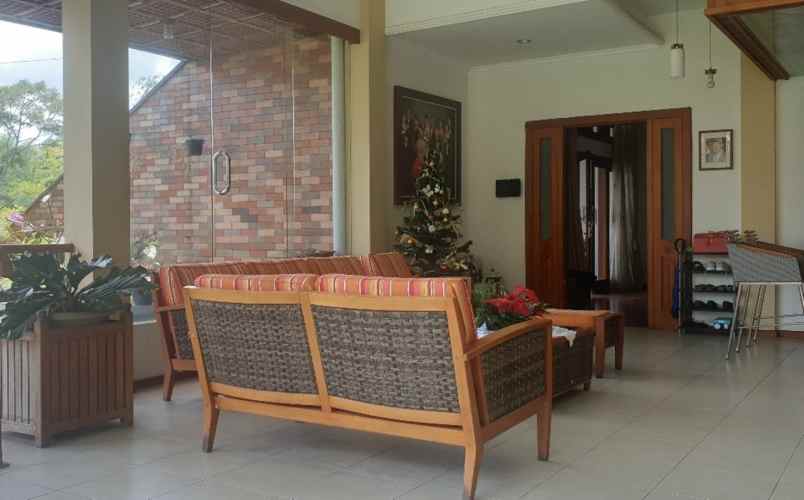 dijual rumah jl villa tidar indah