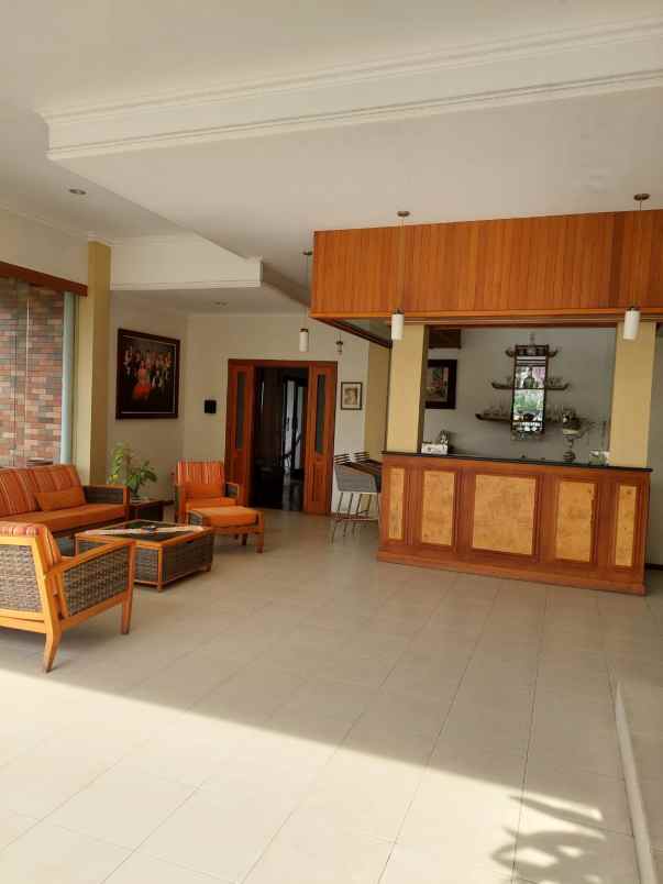dijual rumah jl villa tidar indah