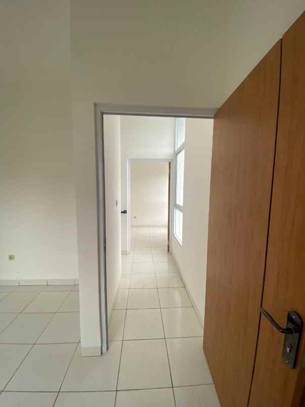 dijual rumah jl wangunsari cijengkol