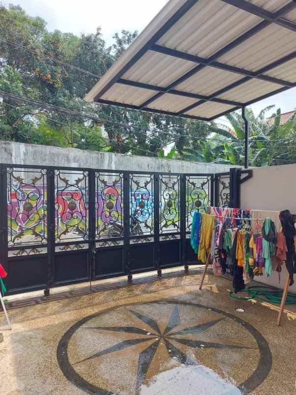 dijual rumah jln sadar raya jagakarsa