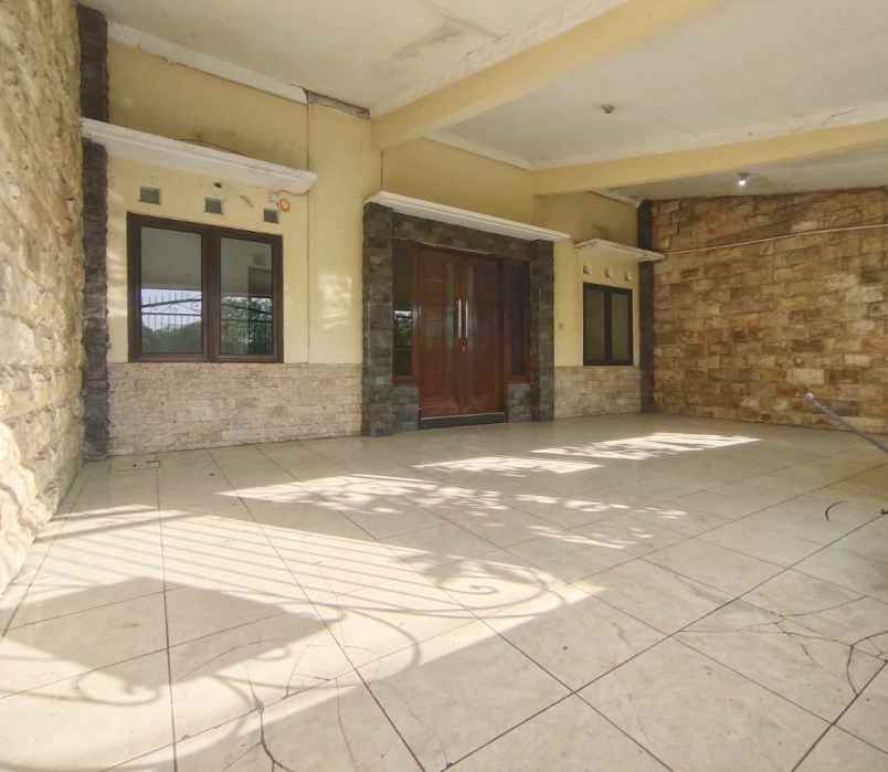 dijual rumah kahuripan nirwana