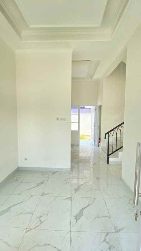 dijual rumah kalimulya belakang rs