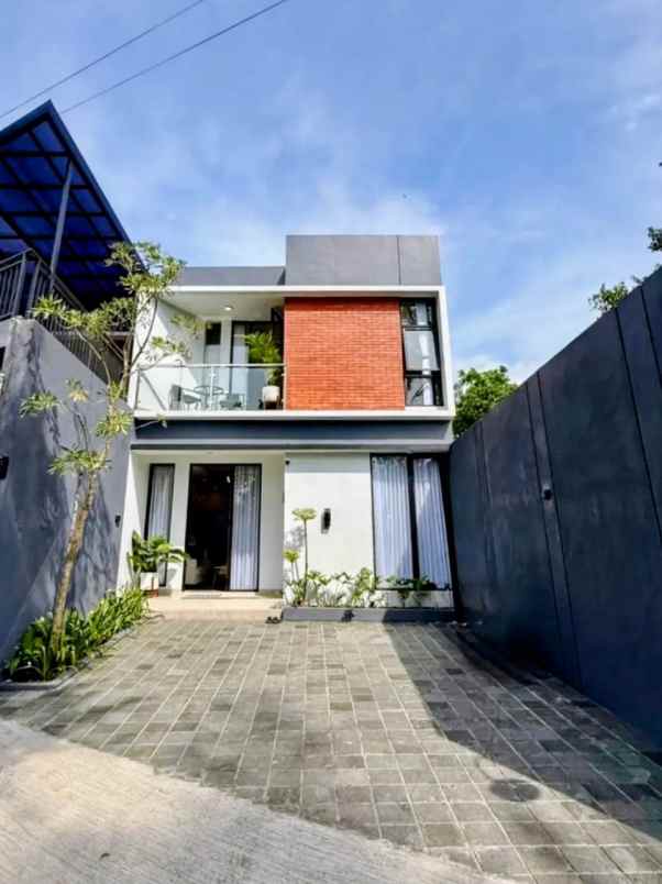 dijual rumah kaliurang km 12 spbu mindi