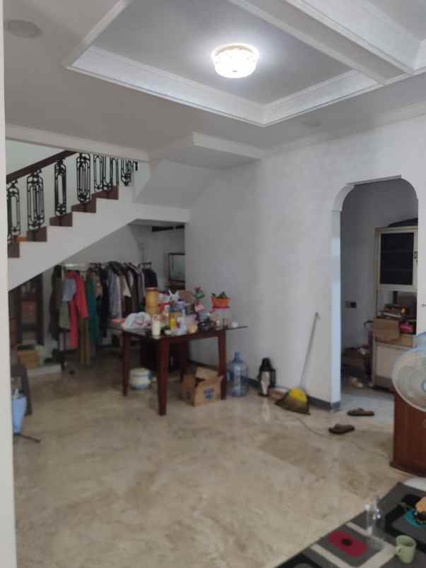 dijual rumah kavling dki