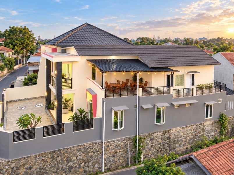 dijual rumah kebagusan