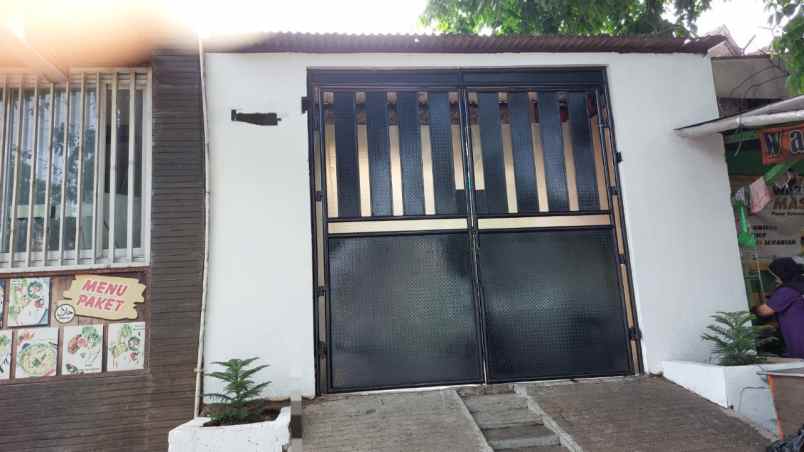 dijual rumah kebayoran lama