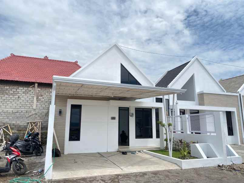 dijual rumah kebondalem lor prambanan