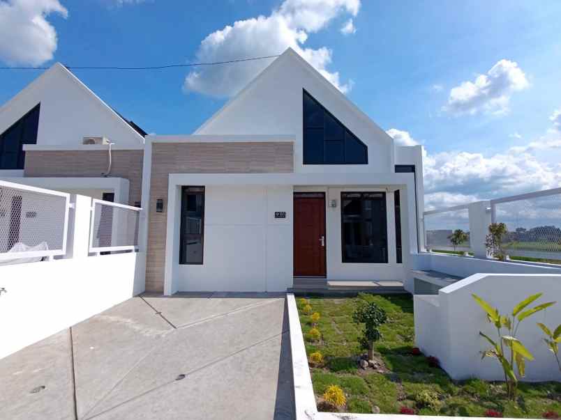 dijual rumah kebondalem lor prambanan