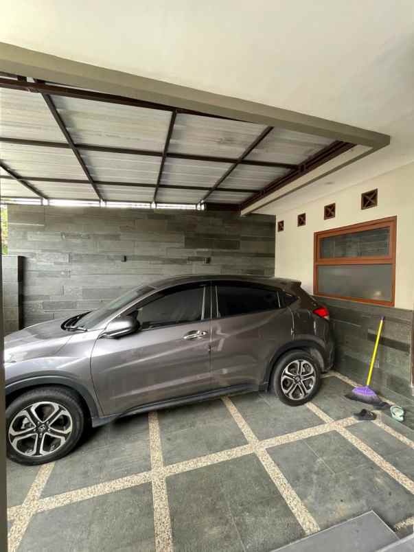 dijual rumah kec cimahi utara