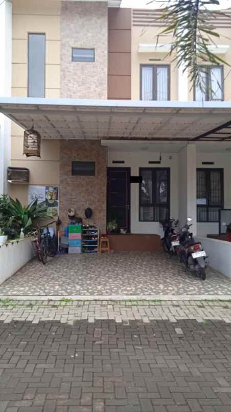 dijual rumah kec ngamprah