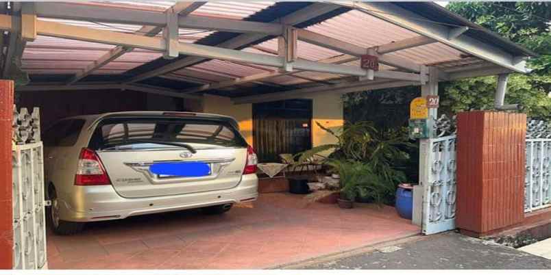 dijual rumah kembar timur