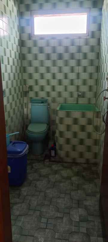 dijual rumah kembar timur