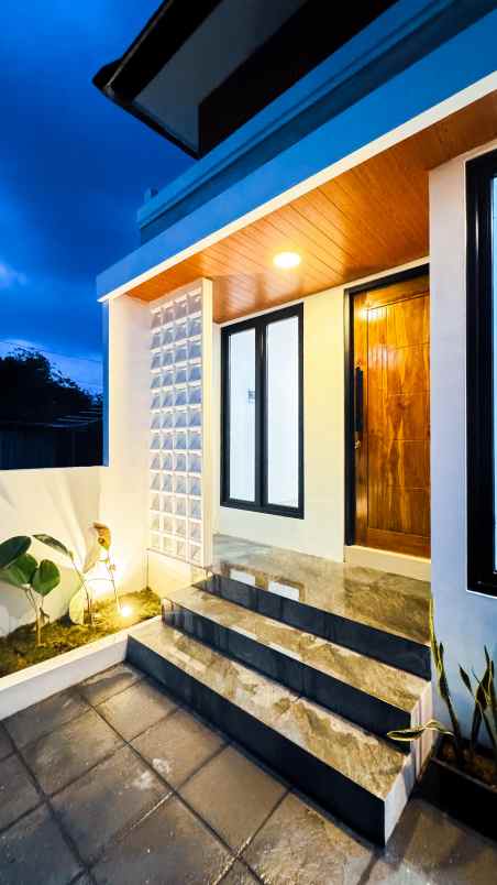 dijual rumah kepitu trimulyo sleman