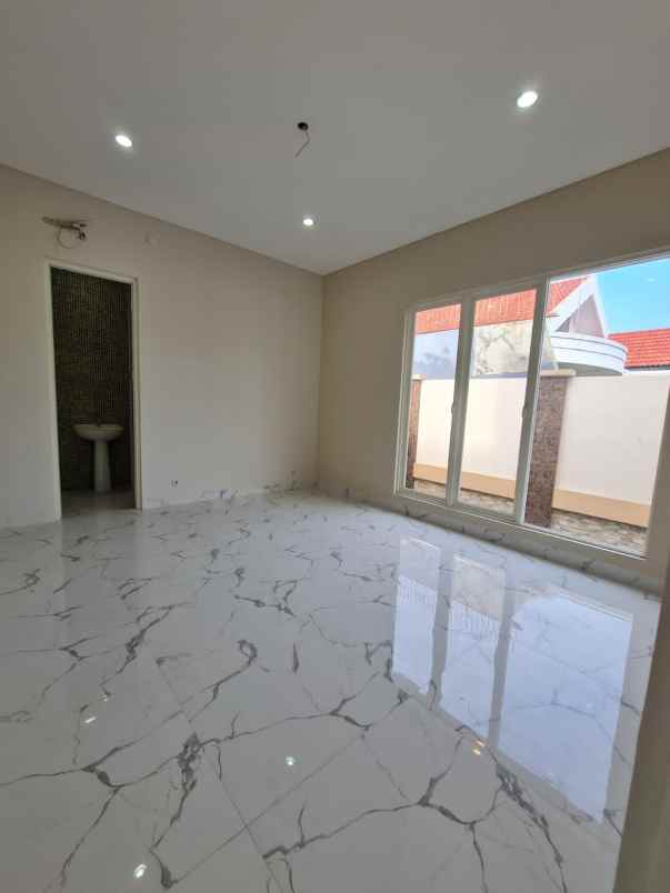 dijual rumah kertajaya indah