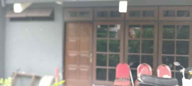 dijual rumah ketintang permai