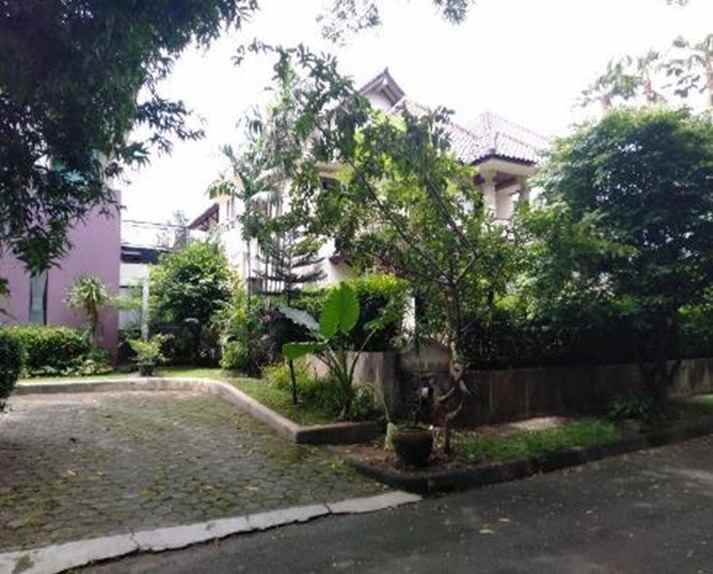 dijual rumah komplek bukit pratama