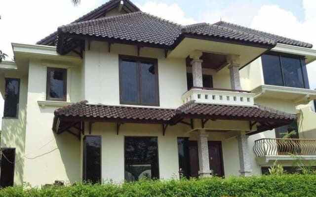 dijual rumah komplek bukit pratama